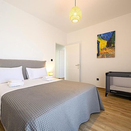 Alexander Apartments Airport Спата Экстерьер фото